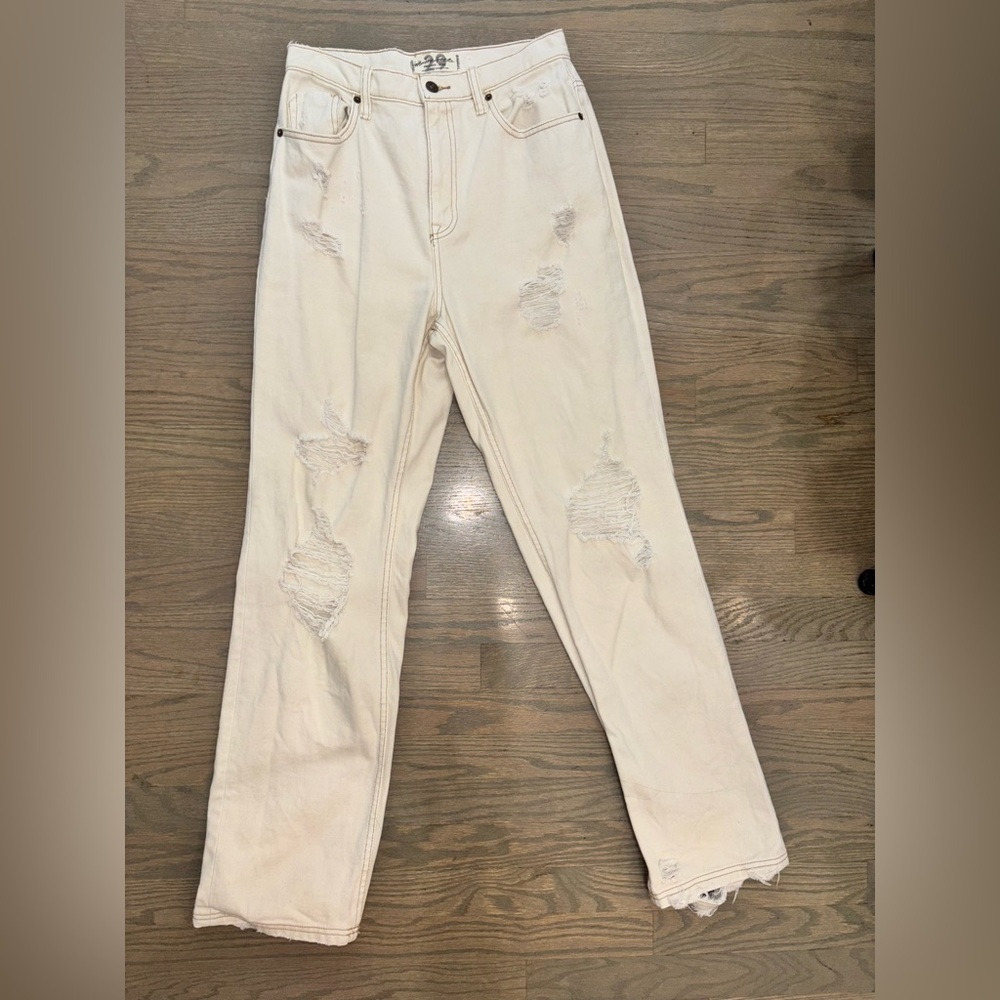 We The Free Ivory Cream High Waisted Distressed Jeans Womens size 29 Free People